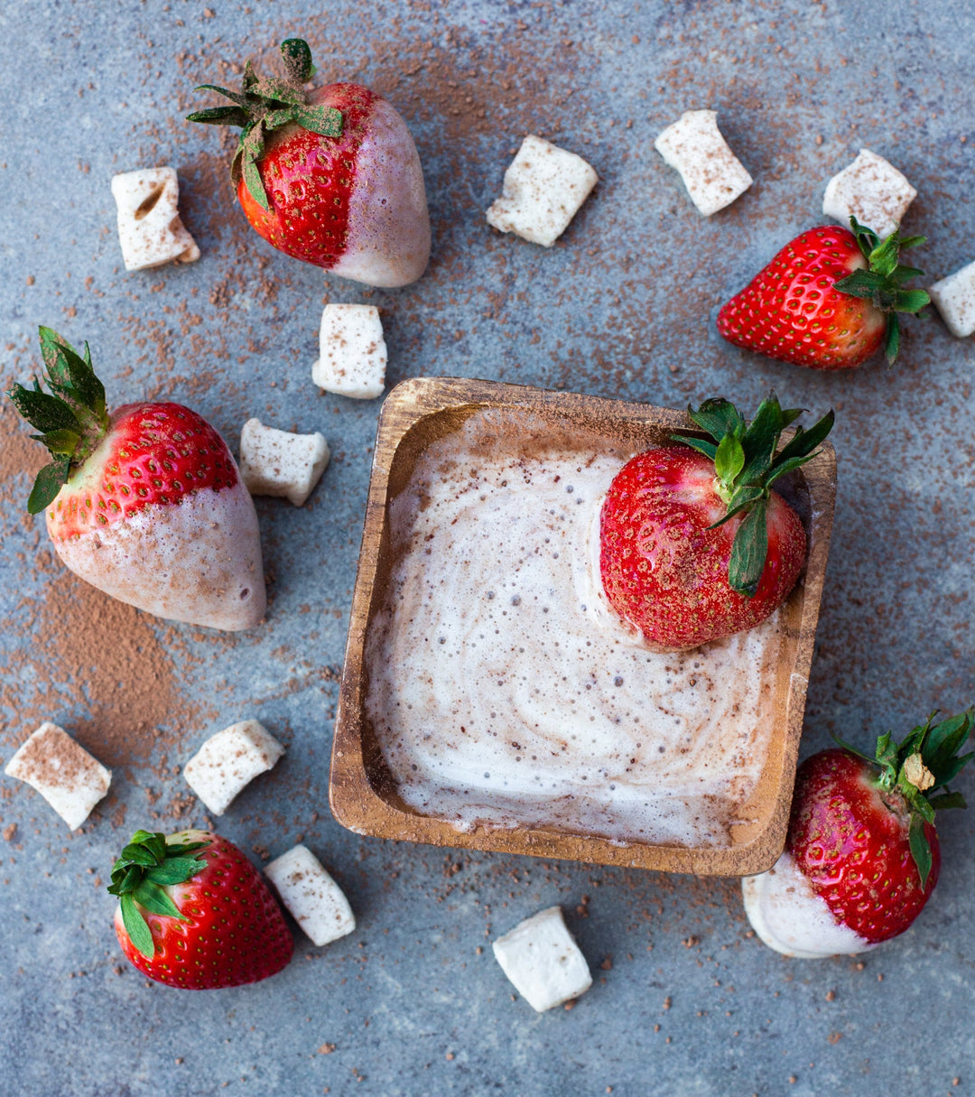 Max Mallow Dipped Strawberries